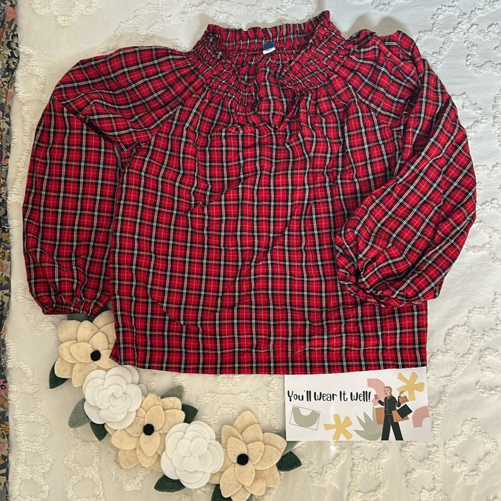 Old Navy, red and black plaid shirt. Size medium.